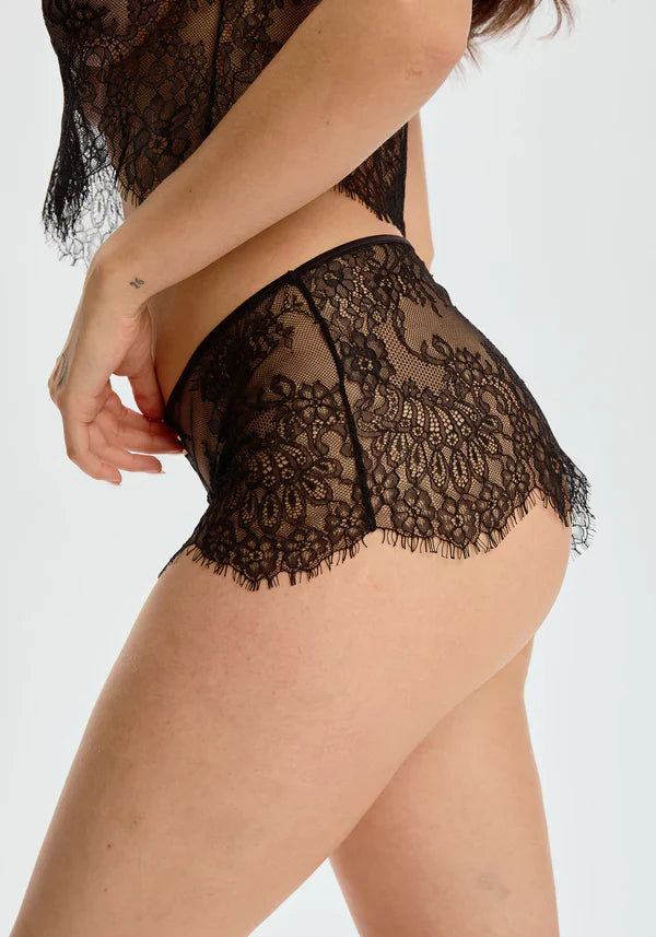 Sheer Eyelash Lace Short Blush Serene Black-2